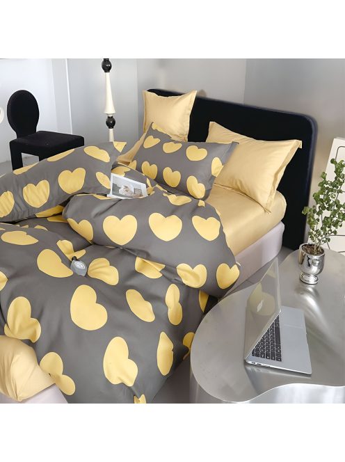 двулицев спален комплект с два горни плика със сърца