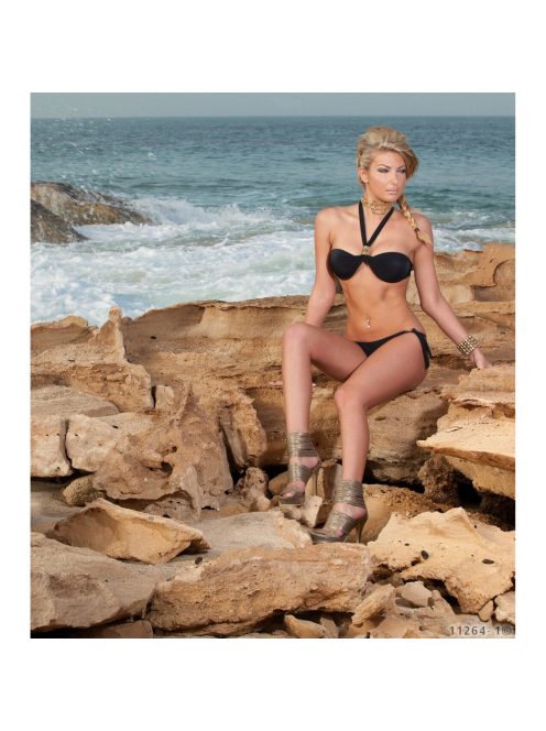 Голямо разнообразие на бански костюми