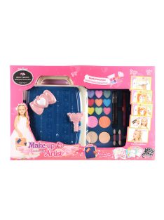 Комплект гримове млад стилист